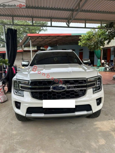 Xe Ford Everest Titanium 2.0L 4x2 AT 2024