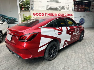 MG MG5 2023 STD Đỏ
