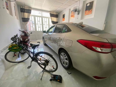 Toyota Vios 2020 1.5E MT - 113000 km