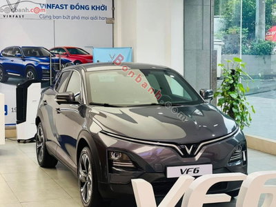 Xe VinFast VF6 Plus 2026