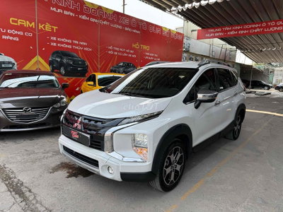Mitsubishi Xpander Cross 2021 Trắng xe gia đình