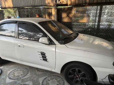 Kia 5 chỗ Trắng Số sàn