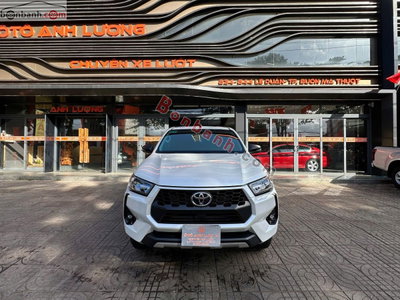Xe Toyota Hilux 2.4L 4x2 AT 2024