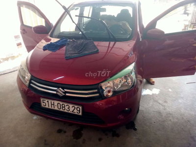 Suzuki 2019 5 chỗ màu Đỏ