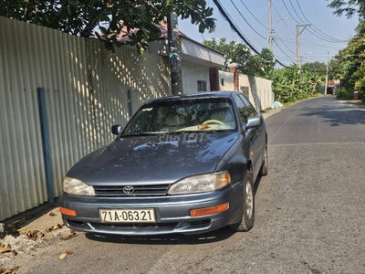 Toyota Camry 1993 Xám