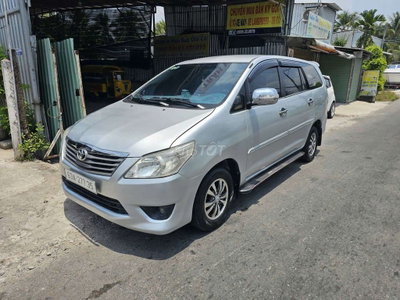 Toyota Innova 2012 J Bạc