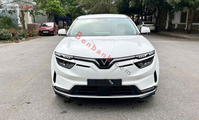 Xe VinFast VF8 Eco AWD 2023