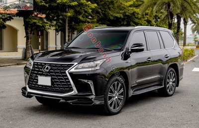 Xe Lexus LX 570 2021
