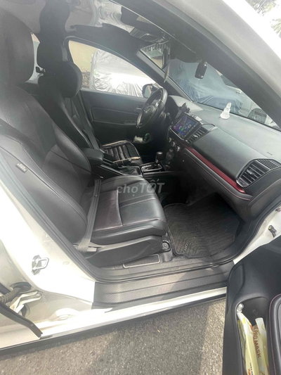 Honda City Trắng 5 chỗ