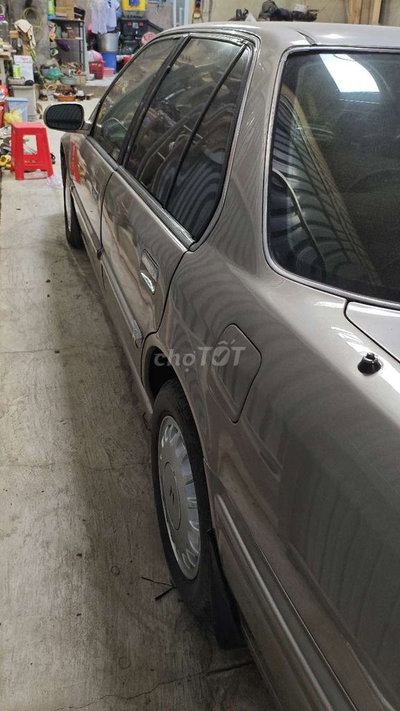 Honda Accord màu Vàng cát