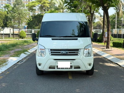 Ford Transit 2019 siêu đẹp