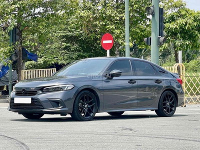 Honda Civic RS 2023 Xám 32000 km