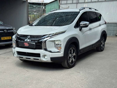 Mitsubishi Xpander Cross 2021 1.5AT, màu trắng,6v7