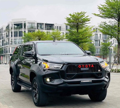 Toyota Hilux 2024 Adventure 2.8AT 4x4 45000Km