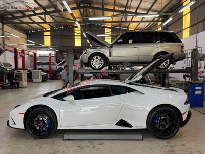 Xe Lamborghini Huracan Evo 2020