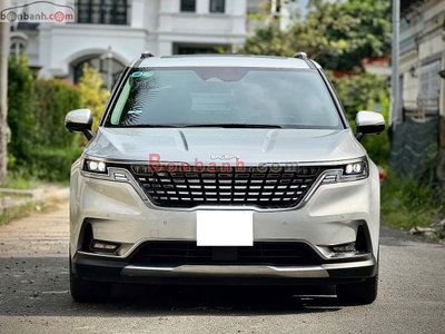 Xe Kia Carnival Signature 2.2D 2022
