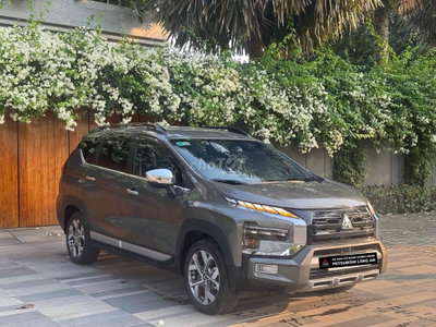 Mitsubishi Xpander Cross 2023 Nâu