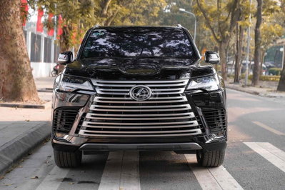 Lexus LX600 Urban sx 2024 lướt siêu mới