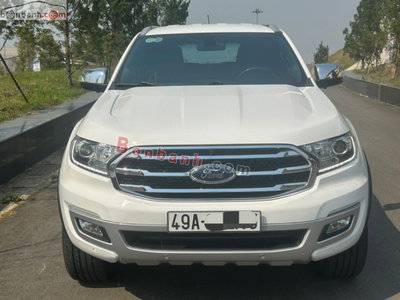 Xe Ford Everest Titanium 2.0L 4x2 AT 2019