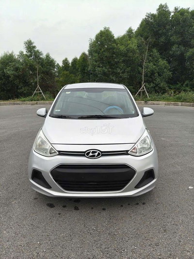Hyundai Grand i10 2015 Bạc