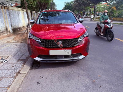 Xe Peugeot 5008 Premium 2023