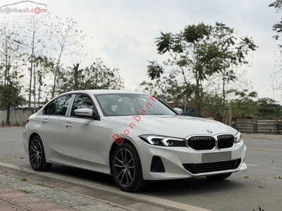 Xe BMW 3 Series 320i Sport Line 2025