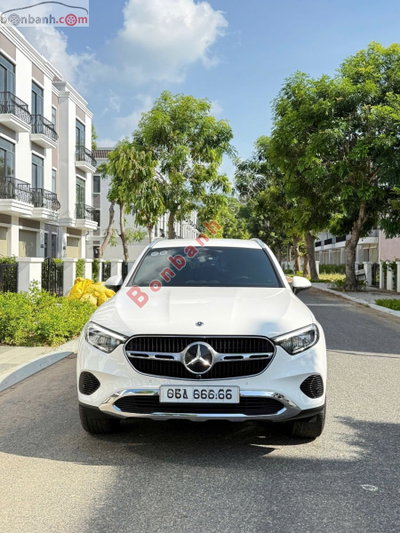 Xe Mercedes Benz GLC 200 4Matic 2023