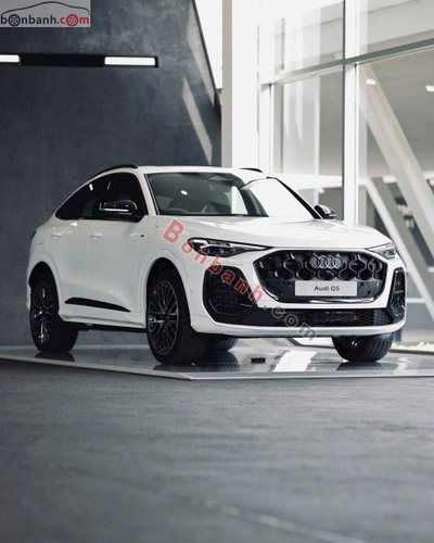 Xe Audi Q5 Sportback Sline 45 TFSI Quattro 2026