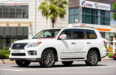 Xe Lexus LX 570 2013