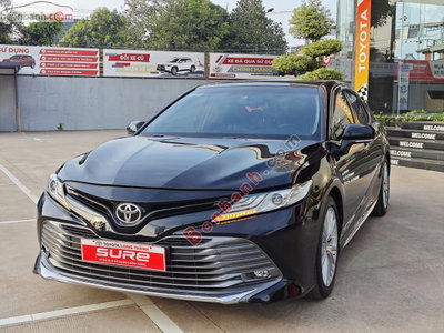 Xe Toyota Camry 2.5Q 2019