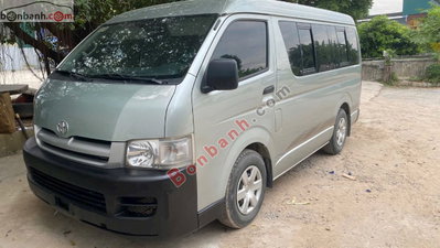 Xe Toyota Hiace 2.7 2006