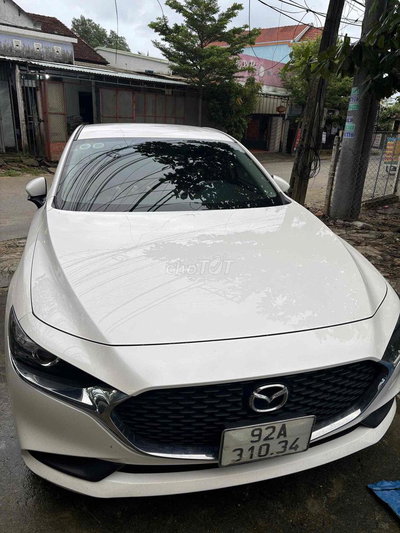 Mazda 3 2022 Dulex Trắng