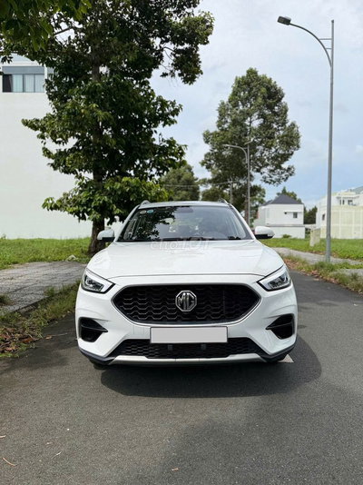 MG ZS STD 2025 odo 17.000 km