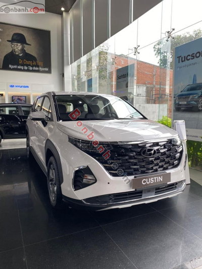 Xe Hyundai Custin Tiêu Chuẩn 1.5T 2026
