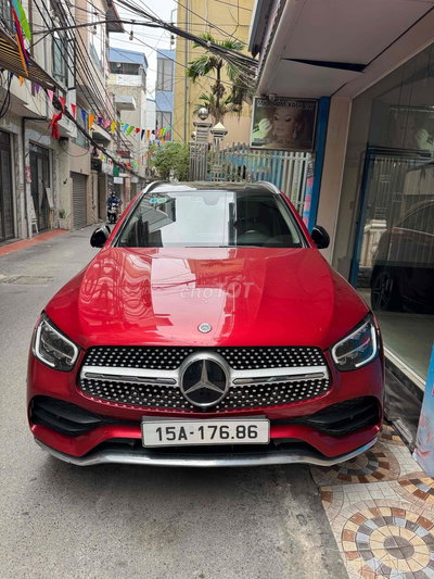 Mercedes-Benz GLC200 2018 Đỏ
