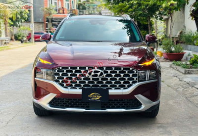 Xe Hyundai SantaFe Cao cấp 2.5L HTRAC 2022