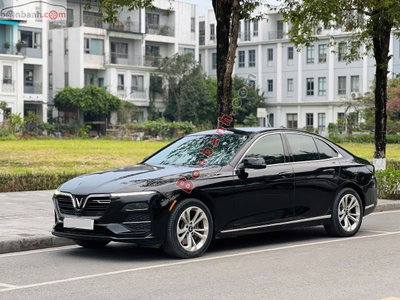 Xe VinFast Lux A 2.0 Base 2.0 AT 2020