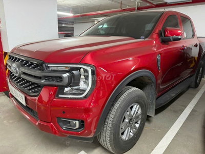 Ford Ranger XLS Đỏ 3000 km