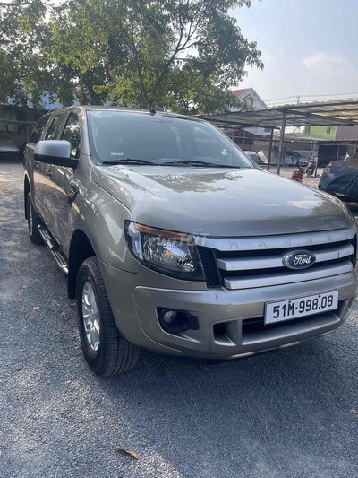 Ford Ranger đời 2015 XLS 2.2 4x2 MT cực zin