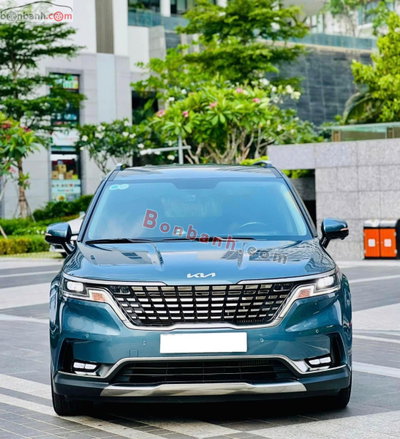 Xe Kia Carnival Premium 2.2D 2022