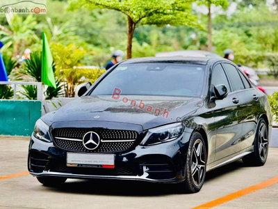 Xe Mercedes Benz C class C300 AMG 2020