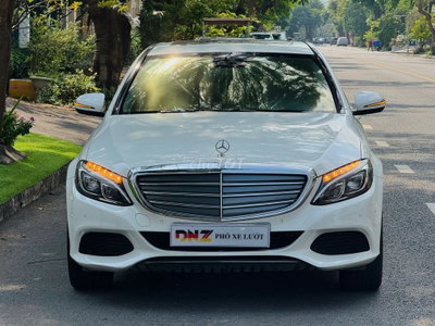 Mercedes C250 Exclusive Model 2017