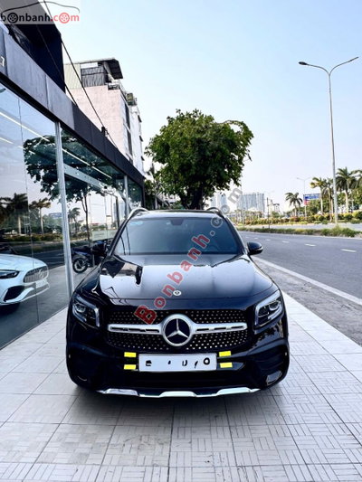 Xe Mercedes Benz GLB 200 AMG 2022