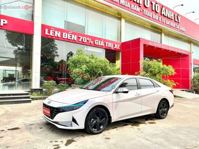 Xe Hyundai Elantra 1.6 AT Đặc biệt 2024