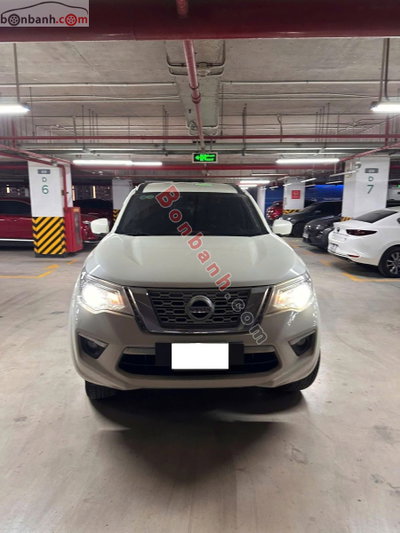 Xe Nissan Terra S 2.5 MT 2WD 2019