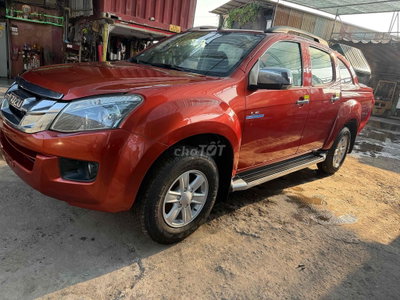 isuzu D MAX 4x2 máy dầu số sàn sx cuối 2015 1 chủ.
