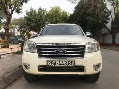 Ford Everest 2011 Trắng máy dầu MT