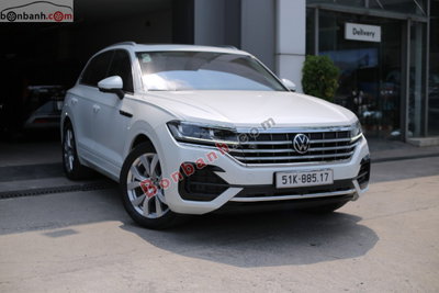 Xe Volkswagen Touareg Luxury 2.0 TSI 2023