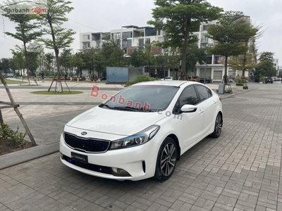 Xe Kia Cerato 1.6 MT 2018