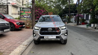 Xe Toyota Hilux 2.4L 4x2 AT 2025